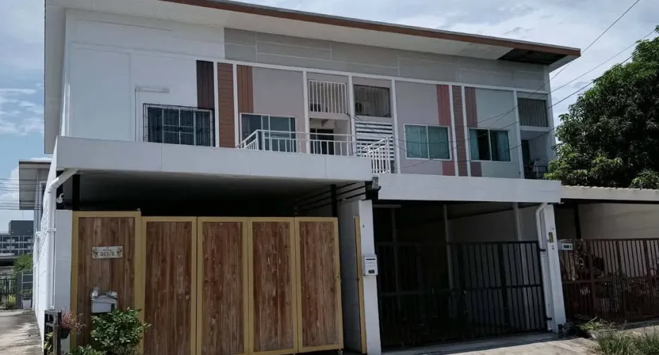 Casa adosada en venta de 2 habitaciones en Jomtien, Pattaya