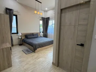 Villa en alquiler de 3 habitaciones en Bang Lamung, Chonburi