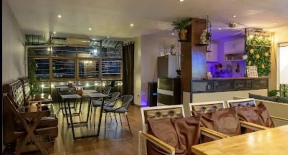 Hotel zum Kauf mit 9 Zimmer in Bang Lamung, Chonburi