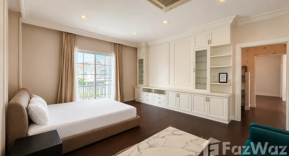 For sale 4 bedrooms house in Bang Phli, Samut Prakan