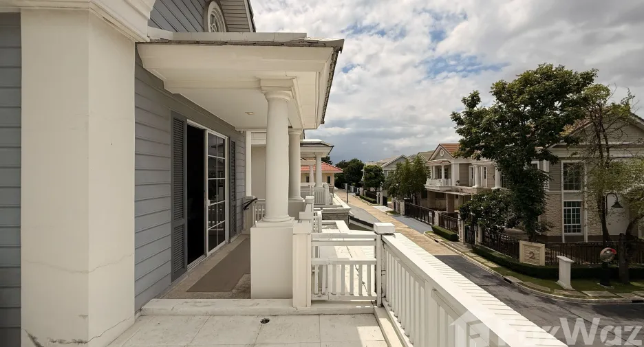 For sale 4 bedrooms house in Bang Phli, Samut Prakan
