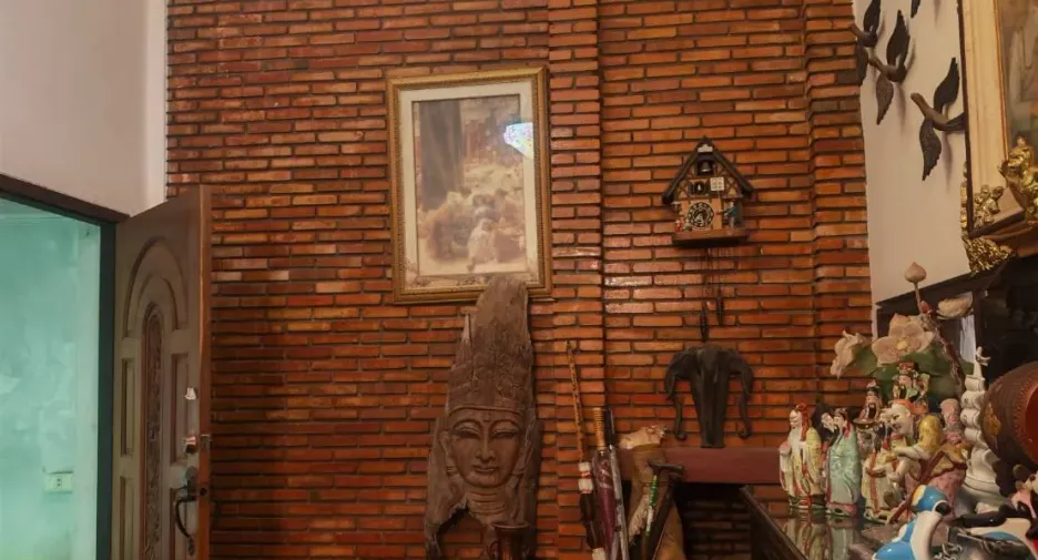 For sale 4 bedrooms house in Mueang Chiang Mai, Chiang Mai