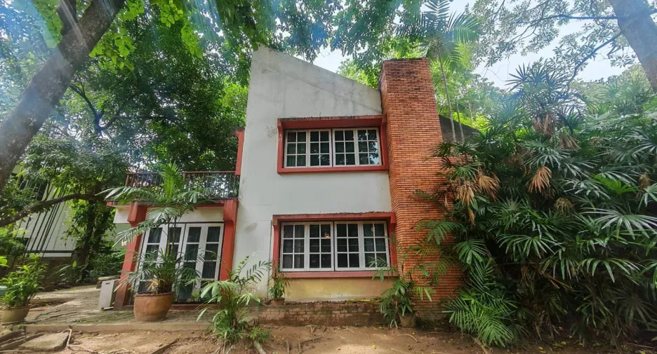 For sale 4 bedrooms house in Mueang Chiang Mai, Chiang Mai