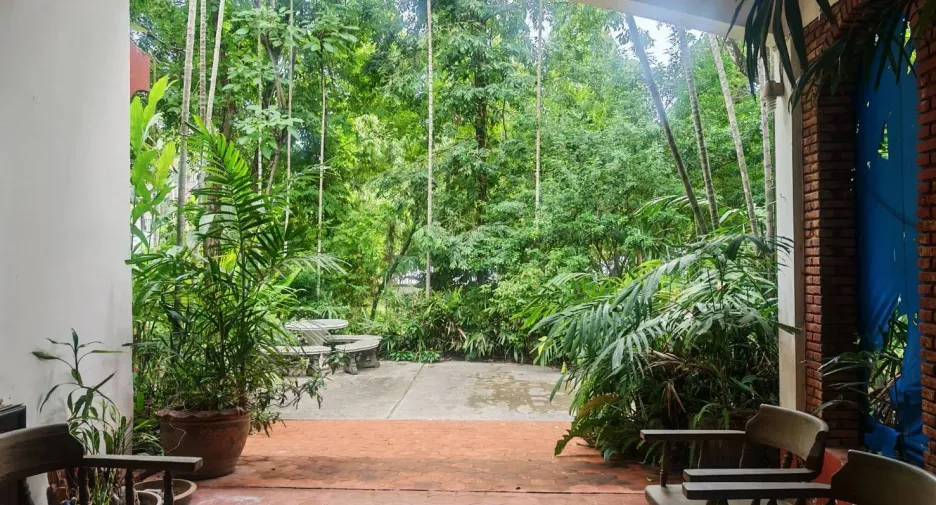 For sale 4 bedrooms house in Mueang Chiang Mai, Chiang Mai