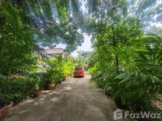 For sale 4 bedrooms house in Mueang Chiang Mai, Chiang Mai