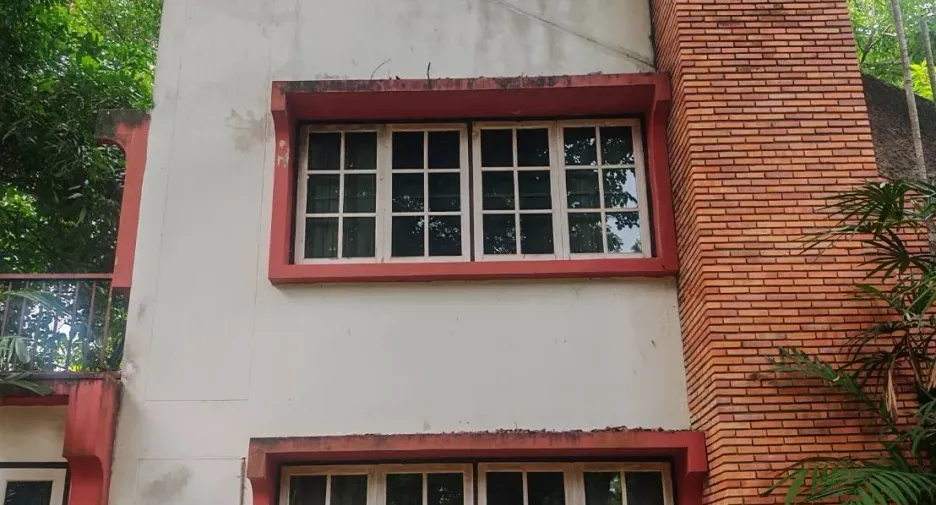 For sale 4 bedrooms house in Mueang Chiang Mai, Chiang Mai