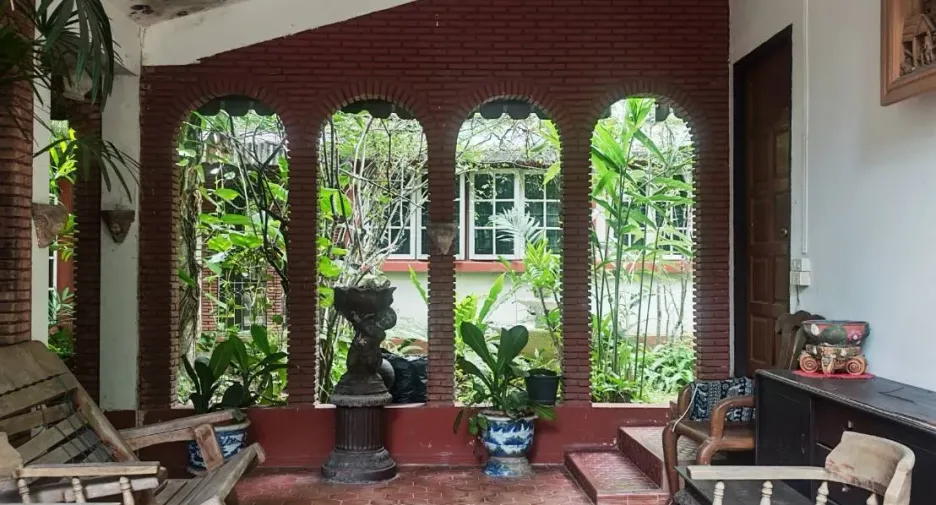 For sale 4 bedrooms house in Mueang Chiang Mai, Chiang Mai