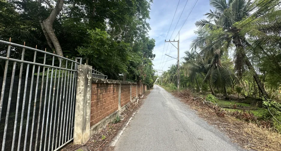 Terreno en venta en Nong Suea, Pathum Thani