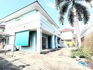 À vendre 2 chambres maison à Mueang Pathum Thani, Pathum Thani