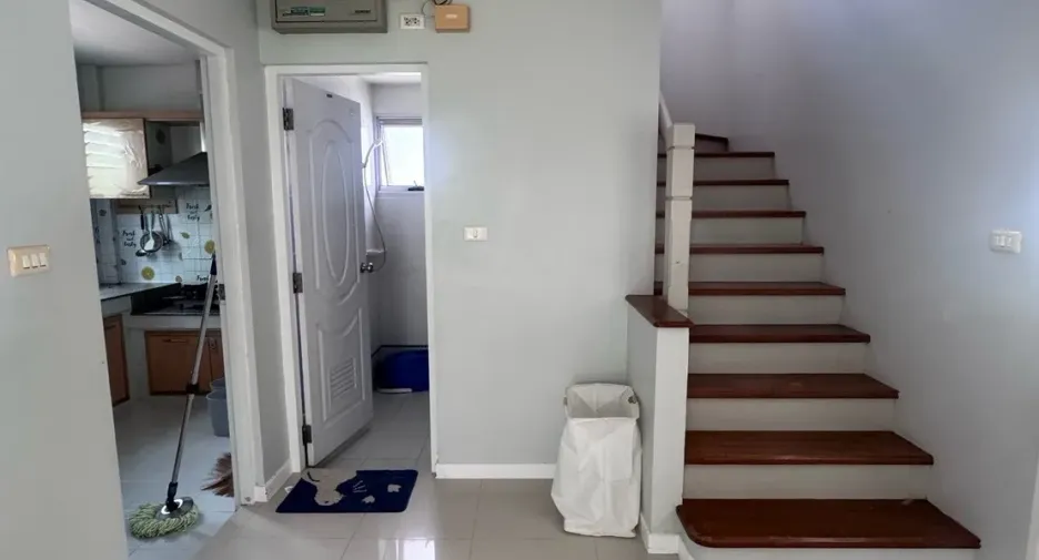 À louer 3 chambres maison à Bang Kruai, Nonthaburi
