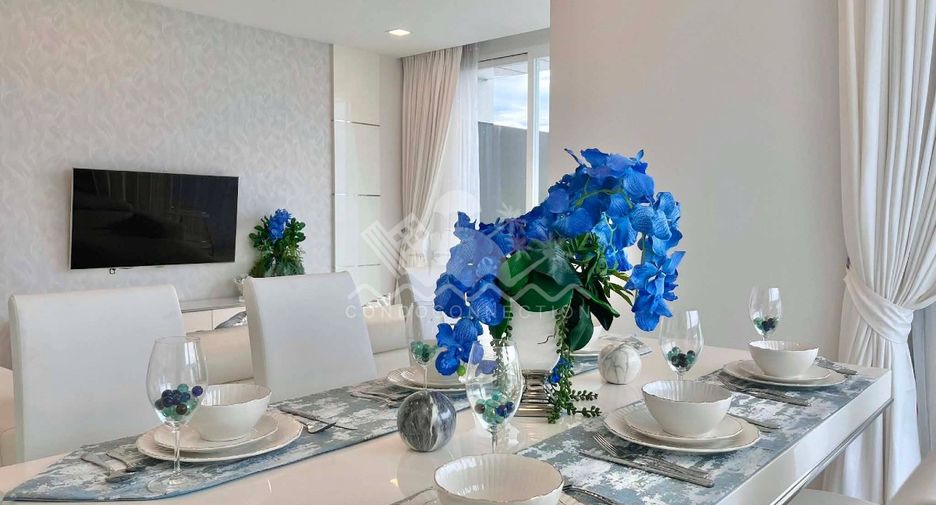 Condo en venta de 3 habitaciones en Bang Saray, Pattaya