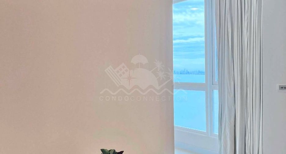 Condo en venta de 3 habitaciones en Bang Saray, Pattaya