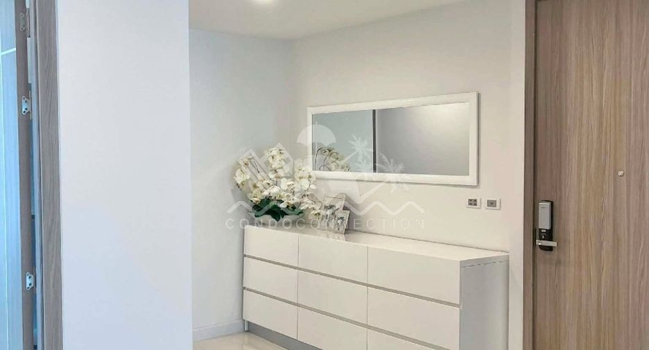 Condo en venta de 3 habitaciones en Bang Saray, Pattaya