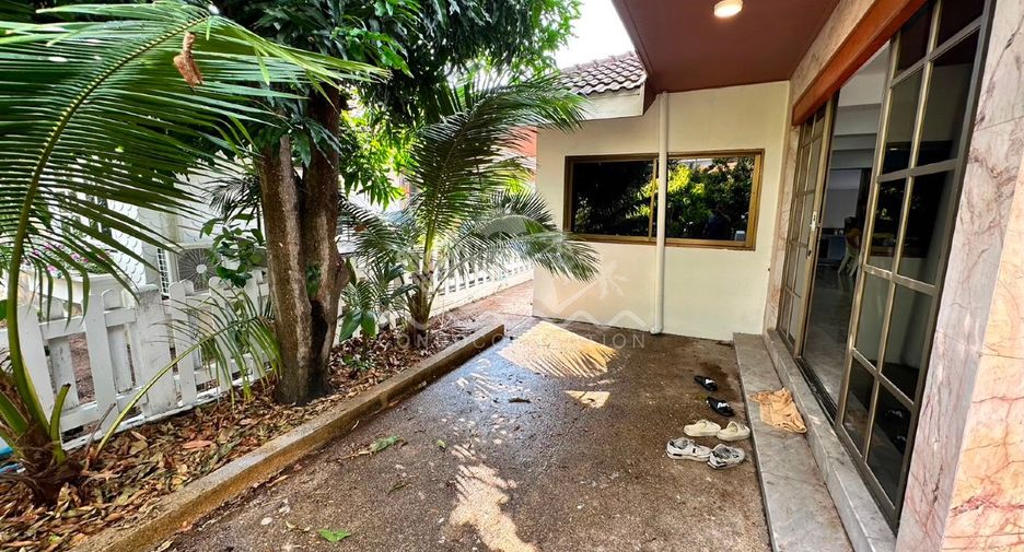 À vendre et à louer 1 chambre maison à Bang Lamung, Chonburi
