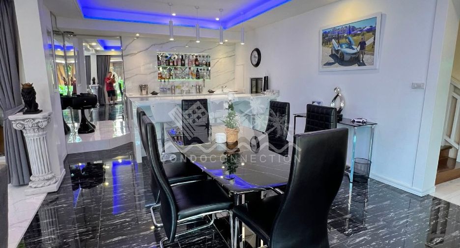 Haus zum Kauf mit 4 Zimmer in Bang Lamung, Chonburi
