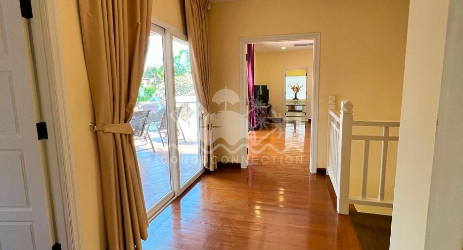Haus zum Kauf mit 4 Zimmer in Bang Lamung, Chonburi