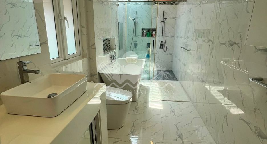 Haus zum Kauf mit 4 Zimmer in Bang Lamung, Chonburi