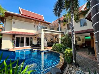 Haus zum Kauf mit 4 Zimmer in Bang Lamung, Chonburi