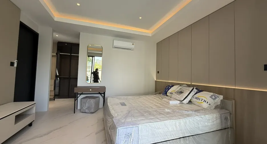 Casa en venta y en alquiler de 5 habitaciones en Saphan Sung, Bangkok