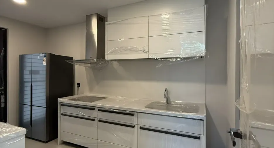 Casa en venta y en alquiler de 5 habitaciones en Saphan Sung, Bangkok