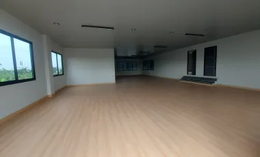 Haus zum Kauf und zur Miete mit 2 Zimmer in Krathum Baen, Samut Sakhon