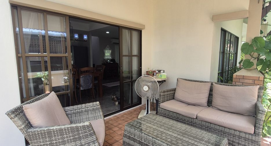 Casa en venta de 3 habitaciones en Bang Lamung, Chonburi