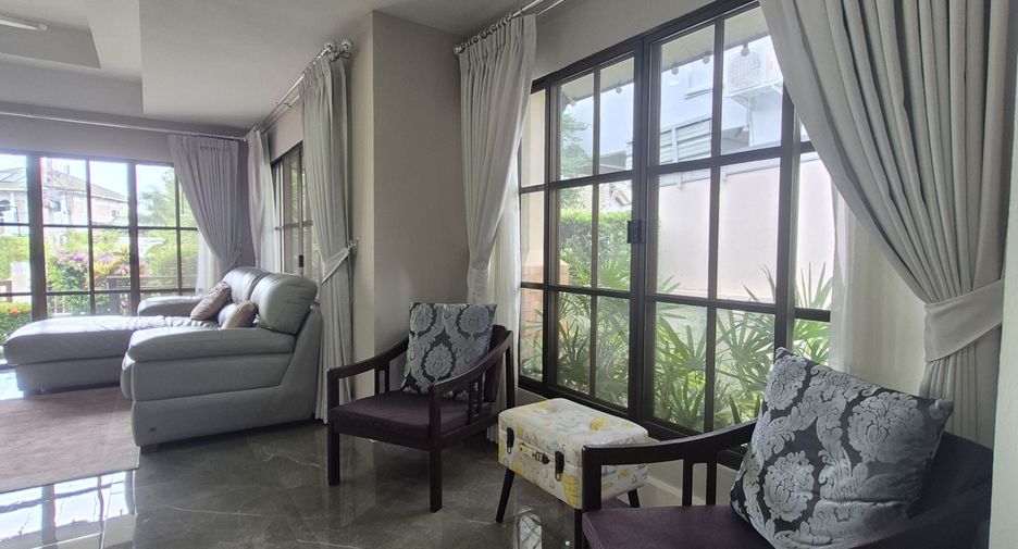 Casa en venta de 3 habitaciones en Bang Lamung, Chonburi