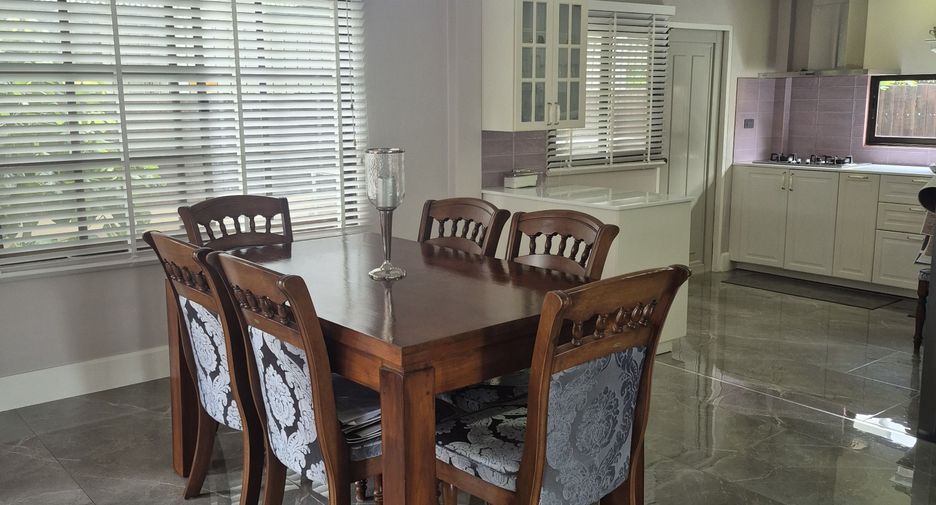 Casa en venta de 3 habitaciones en Bang Lamung, Chonburi