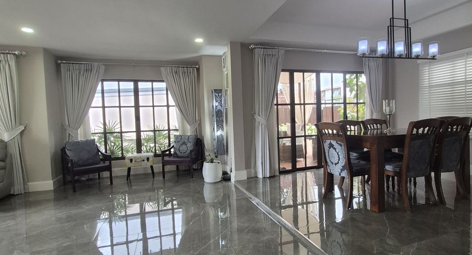 Casa en venta de 3 habitaciones en Bang Lamung, Chonburi