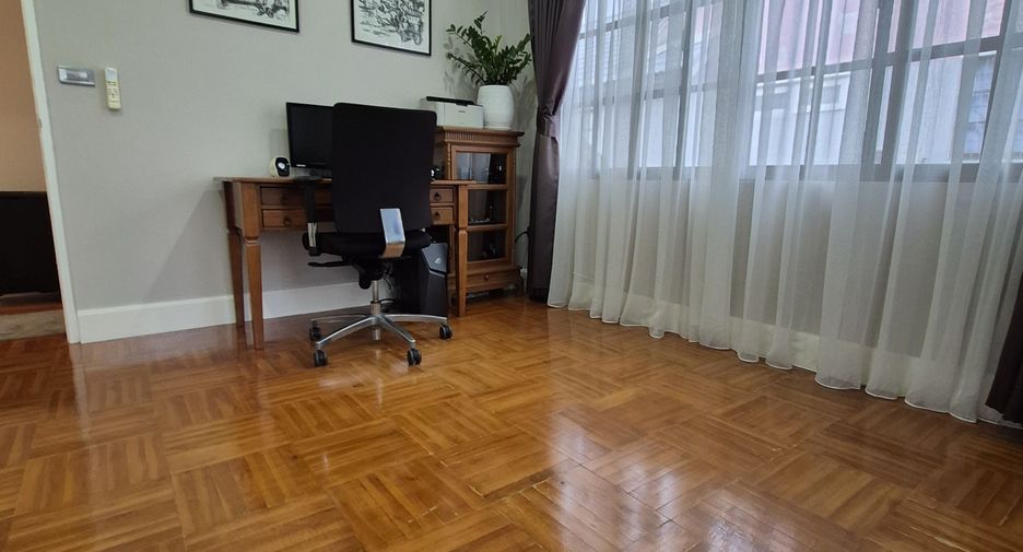 Casa en venta de 3 habitaciones en Bang Lamung, Chonburi