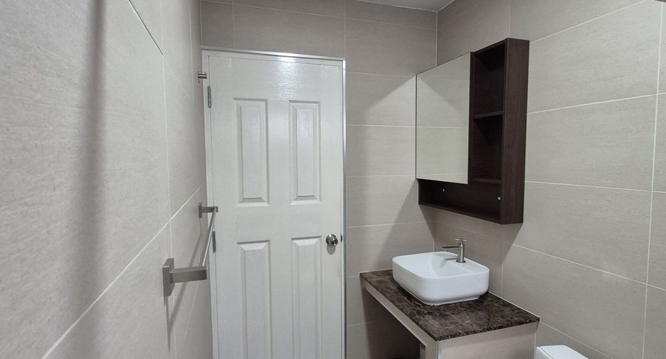 Casa en venta de 3 habitaciones en Bang Lamung, Chonburi