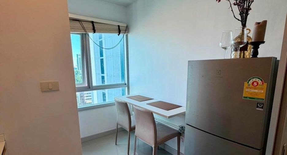 For sale 1 bed condo in Bang Lamung, Chonburi