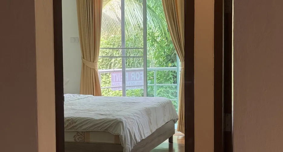 À louer 3 chambres maison de ville à Mueang Phuket, Phuket