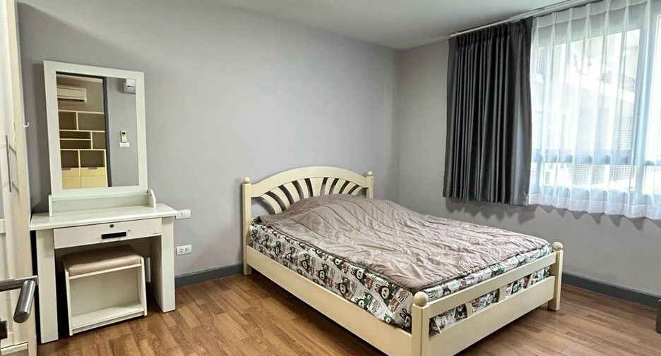 Wohnung zur Miete mit 1 Zimmer in Watthana, Bangkok