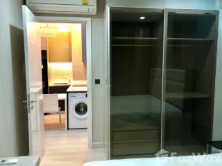For rent 2 bedrooms condo in Phaya Thai, Bangkok
