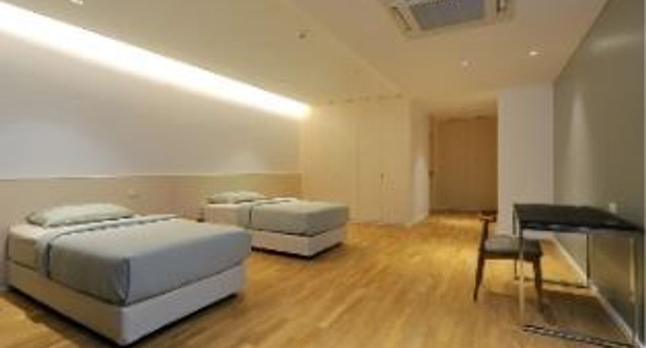 ให้เช่า 4 ห้องนอน คอนโด ใน วัฒนา, กรุงเทพฯ