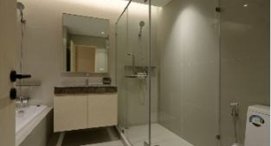 ให้เช่า 4 ห้องนอน คอนโด ใน วัฒนา, กรุงเทพฯ