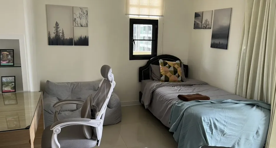 For rent 2 bedrooms condo in Sathon, Bangkok