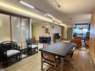 出租 2 卧室 公寓 在 Bang Rak, 曼谷