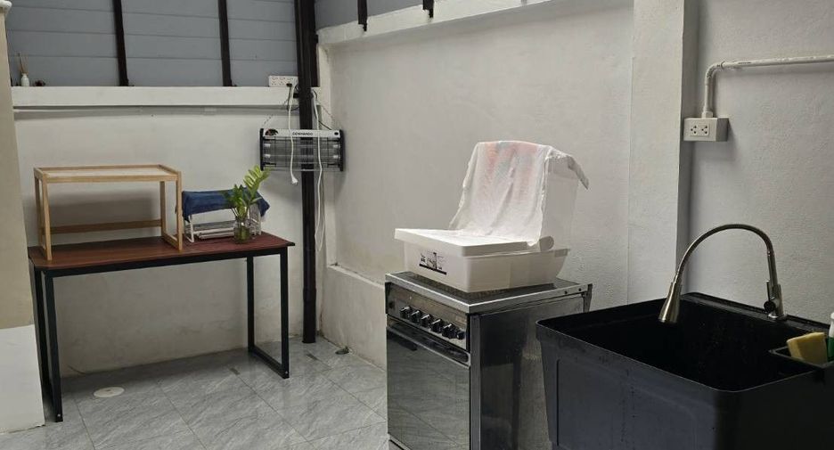 Reihenhaus zum Kauf und zur Miete mit 3 Zimmer in Thalang, Phuket