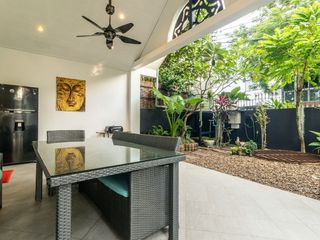 Casa en venta y en alquiler de 3 habitaciones en Mueang Phuket, Phuket