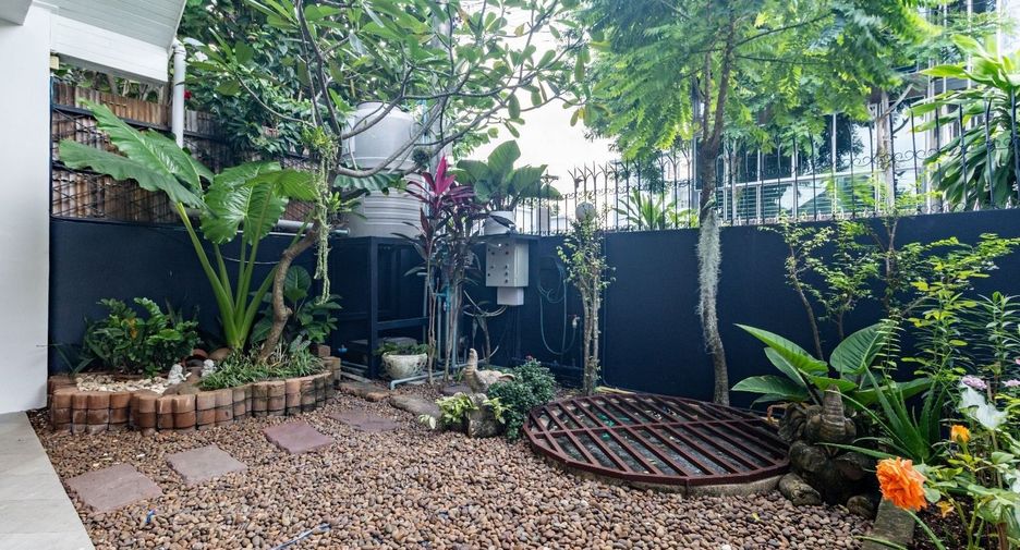 Casa en venta y en alquiler de 3 habitaciones en Mueang Phuket, Phuket
