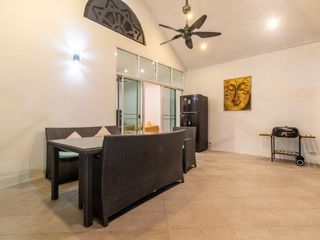 Casa en venta y en alquiler de 3 habitaciones en Mueang Phuket, Phuket