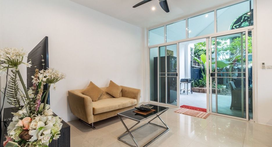Casa en venta y en alquiler de 3 habitaciones en Mueang Phuket, Phuket