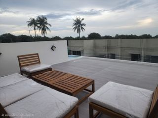 Villa en venta y en alquiler de 3 habitaciones en Mueang Phuket, Phuket