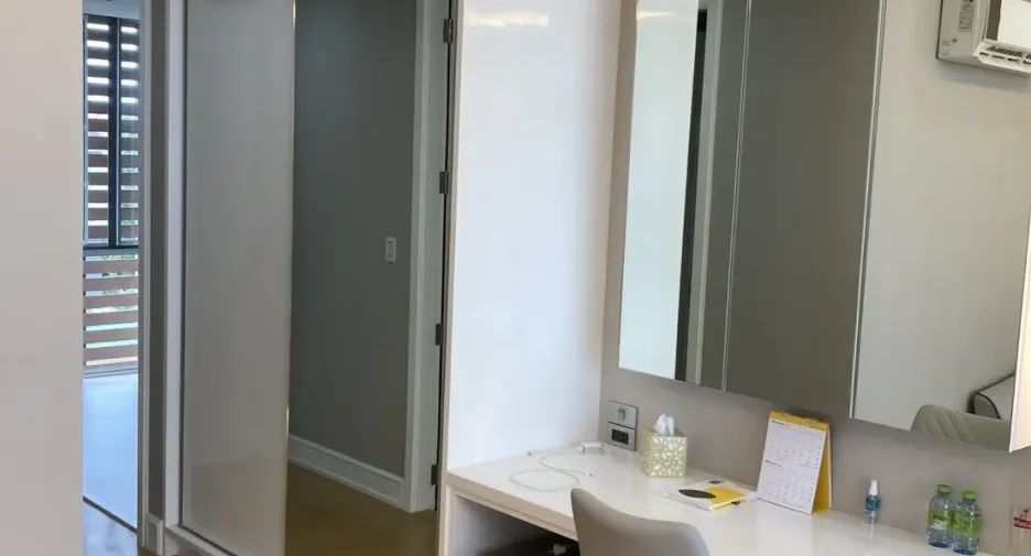Villa zum Kauf und zur Miete mit 2 Zimmer in Watthana, Bangkok