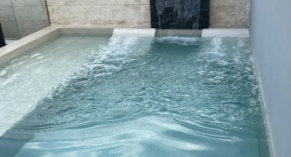 Villa zum Kauf und zur Miete mit 2 Zimmer in Watthana, Bangkok