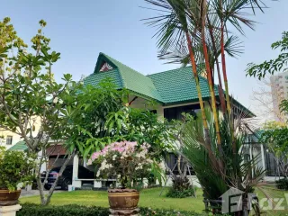 For sale 3 bedrooms house in Na Jomtien, Pattaya