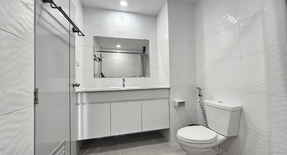 À louer 2 chambres condo à Bang Lamung, Chonburi