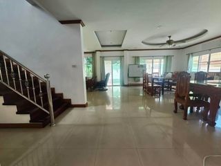 Casa en venta de 5 habitaciones en Bang Lamung, Chonburi